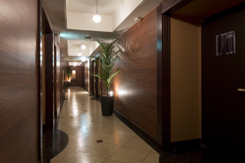 Hotel Crea (Adults Only) أوكاياما المظهر الخارجي الصورة